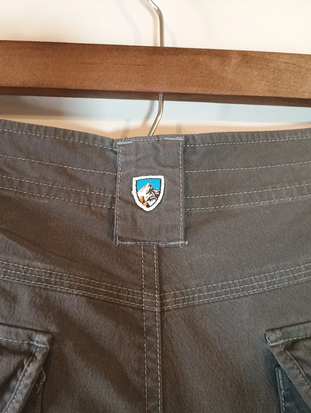 Kuhl Women's Casual Cargo Shorts in Dark Gray - Picture 12 of 14